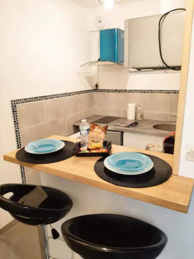Le Petit Charmeur, Parking, Wifi, Gare Apartment Flers  Exterior photo