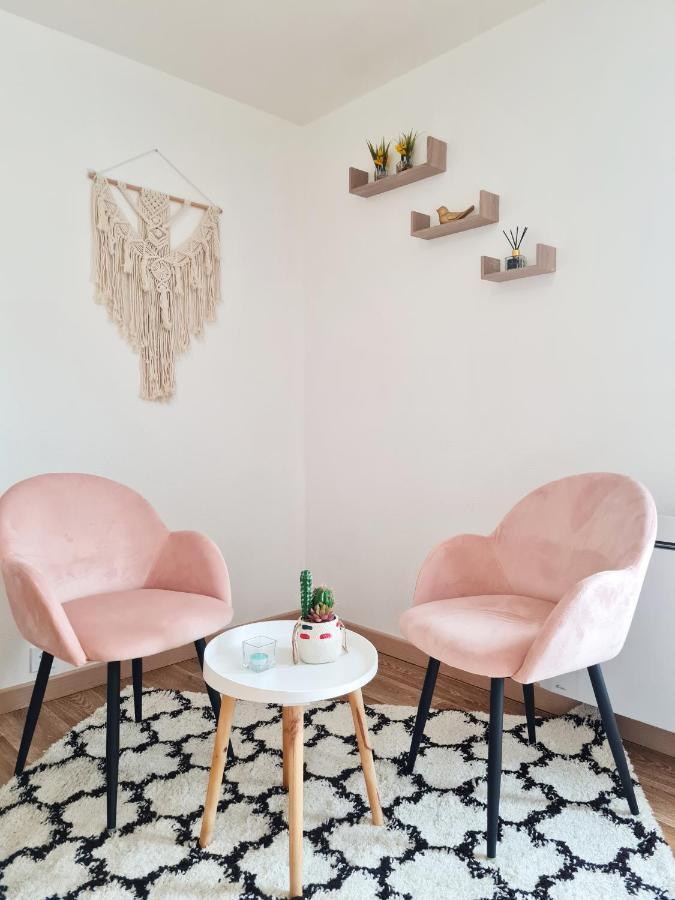 Le Petit Charmeur, Parking, Wifi, Gare Apartment Flers  Exterior photo